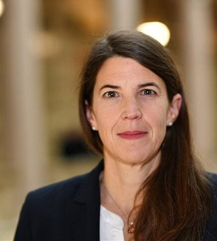 Mag.<sup>a</sup> Silvia Hitthaler-Simma