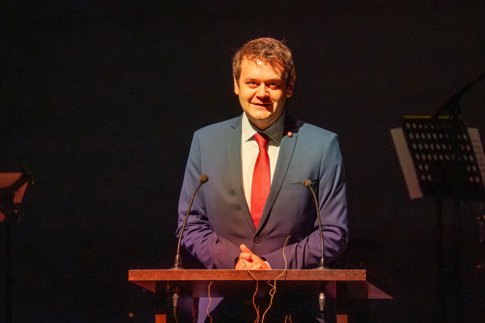 Sekretär bei Richtervereinigung bei Veranstaltung in Österreich.