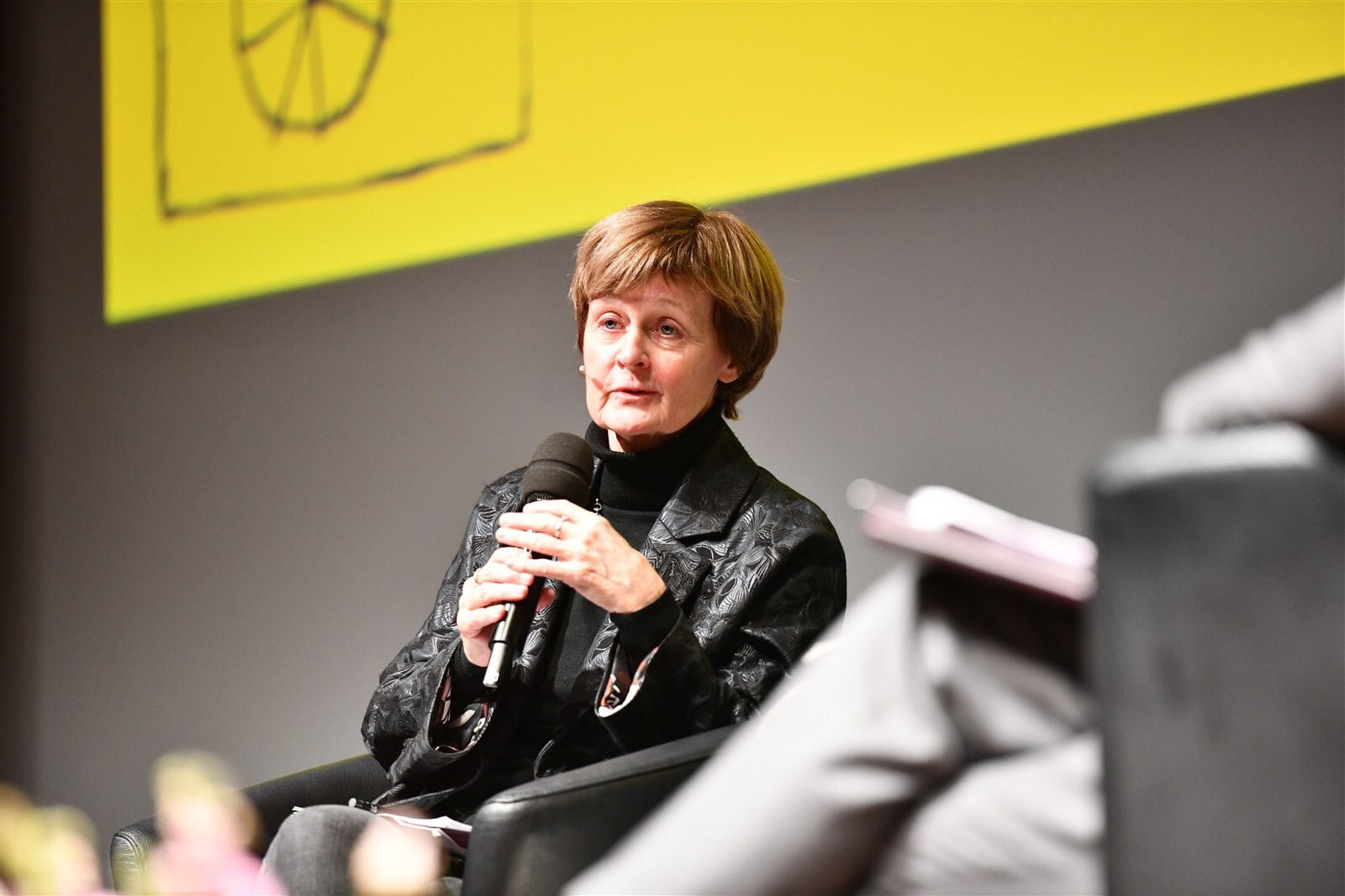 Erfolg bei juristischen Fortbildungen und Rechtsexpertise in Österreich.