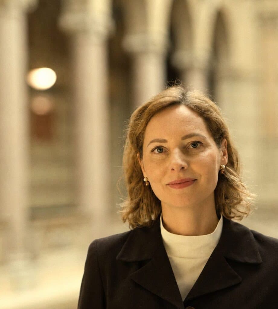 Dr.<sup>in</sup> Katharina Gröger